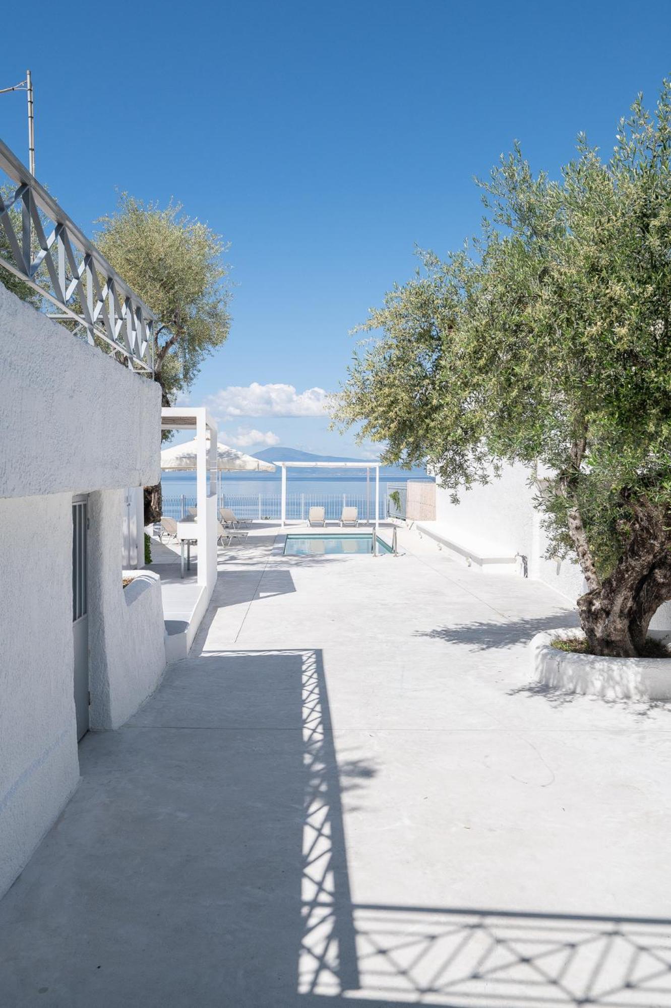 Pouletis Family Apartments - Akroyali Seaview Getaways Kalamata Zewnętrze zdjęcie
