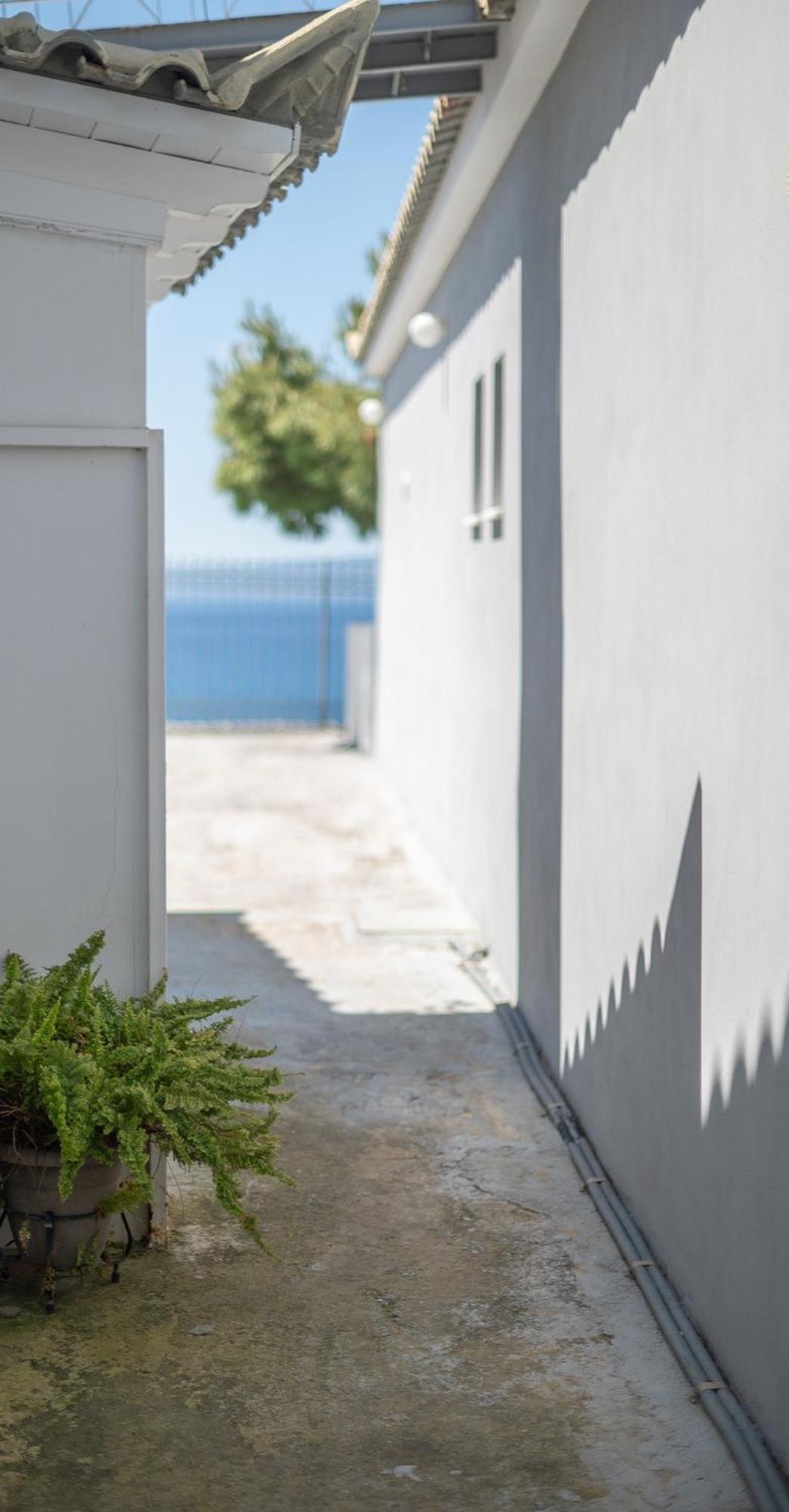 Pouletis Family Apartments - Akroyali Seaview Getaways Kalamata Zewnętrze zdjęcie
