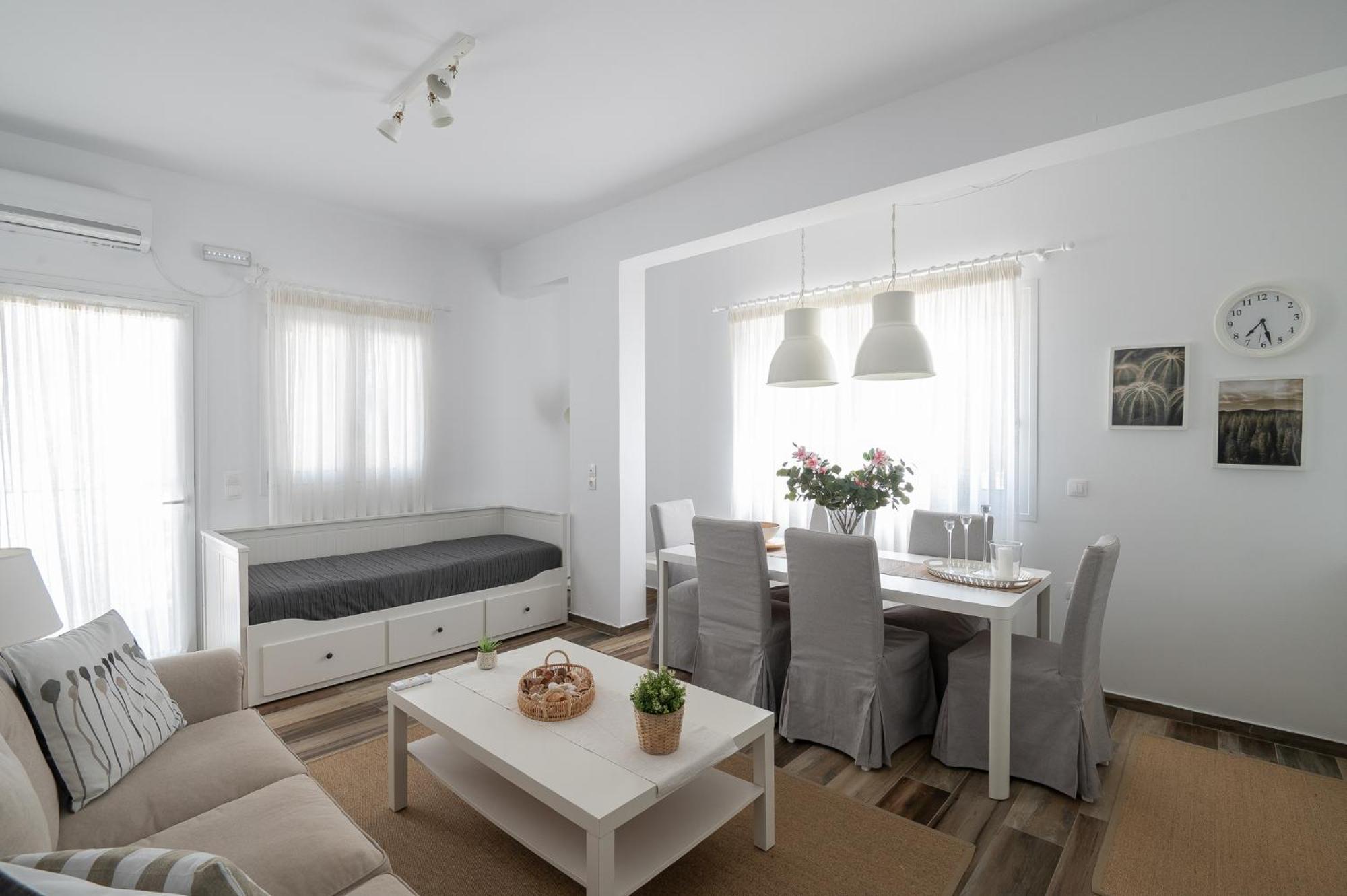 Pouletis Family Apartments - Akroyali Seaview Getaways Kalamata Zewnętrze zdjęcie