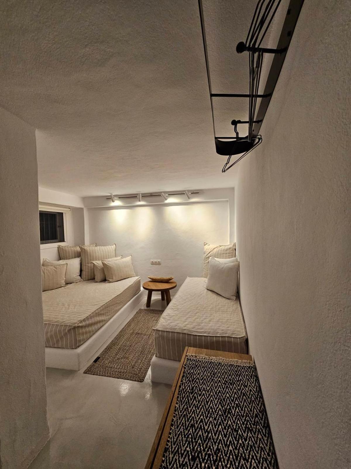 Pouletis Family Apartments - Akroyali Seaview Getaways Kalamata Zewnętrze zdjęcie