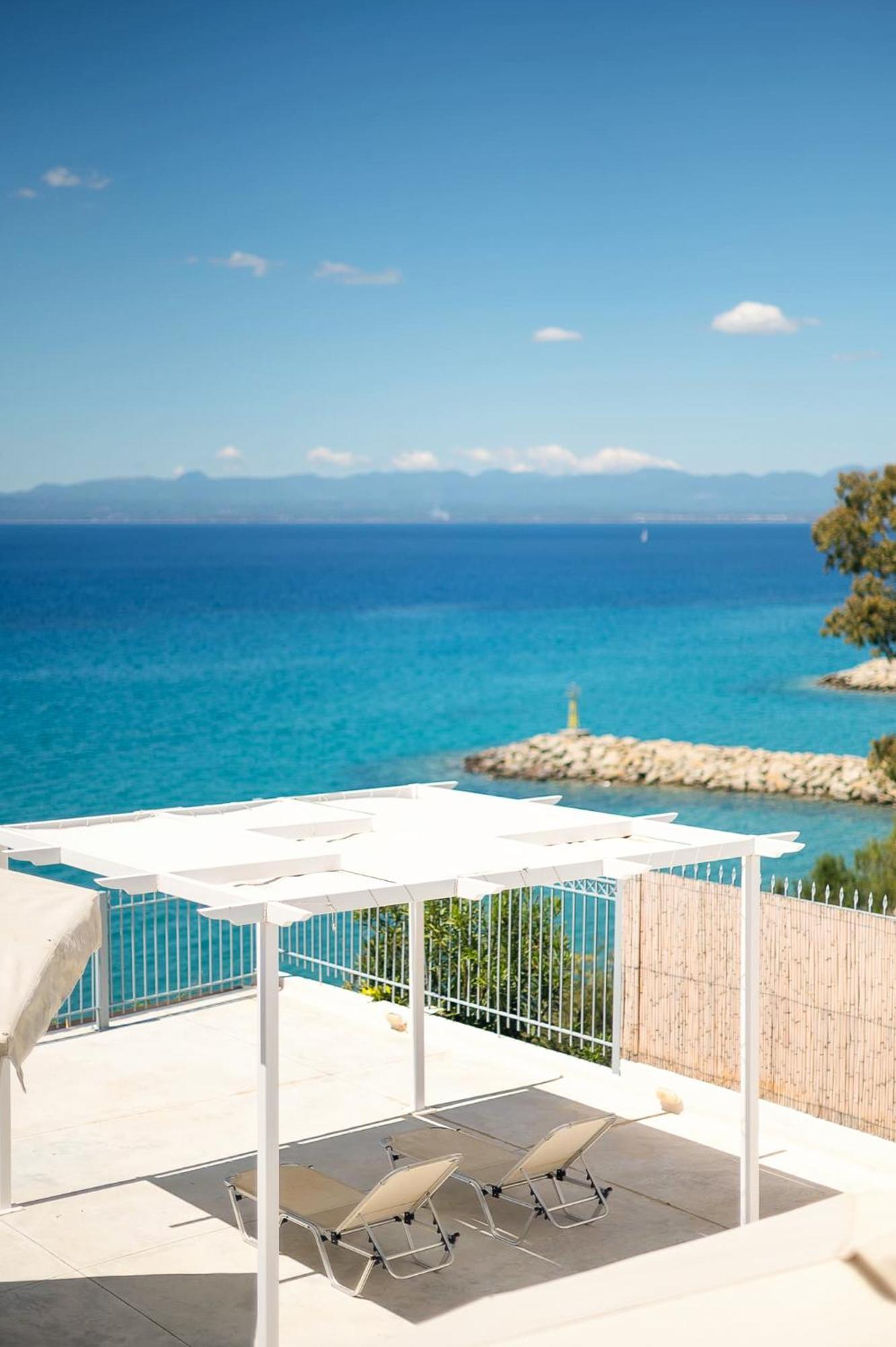 Pouletis Family Apartments - Akroyali Seaview Getaways Kalamata Zewnętrze zdjęcie